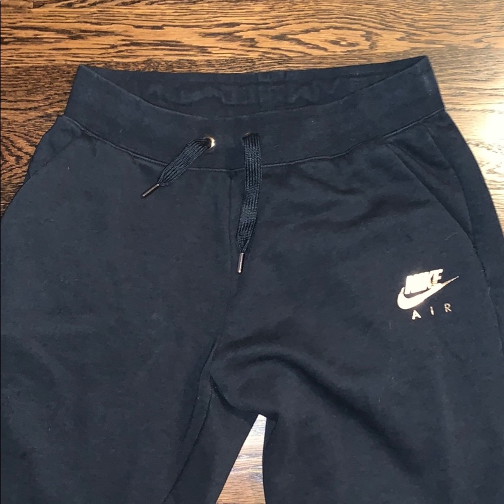 Nike women’s sweatpants